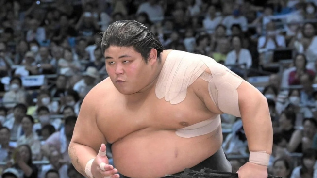 Rána pro fanoušky sumó, podzimní turnaj přišel o mladou hvězdu na vzestupu