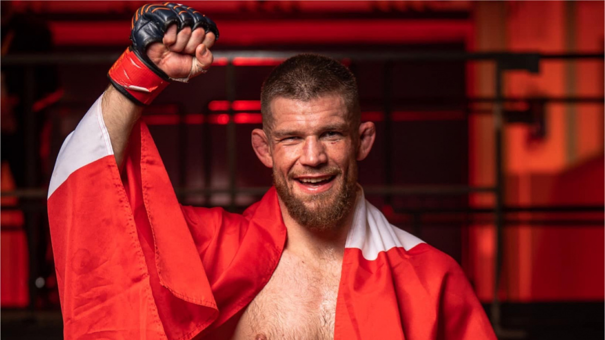 V kleci se ze mě stává superčlověk, vysvětluje dánský Spartacus před bitvou o miliony