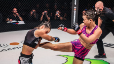 Stamp Fairtex vs. Ham Seo Hee