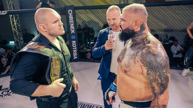 Všichni vědí, že Alex je „Nenastupinátor“, náš příběh ale musíme uzavřít v kleci, říká šampion IAF Orlov