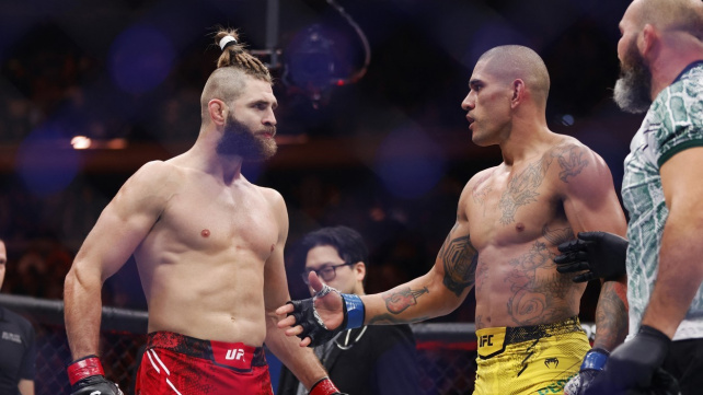 Adesanya předvídá, jak bude vypadat odveta Pereiry s Procházkou