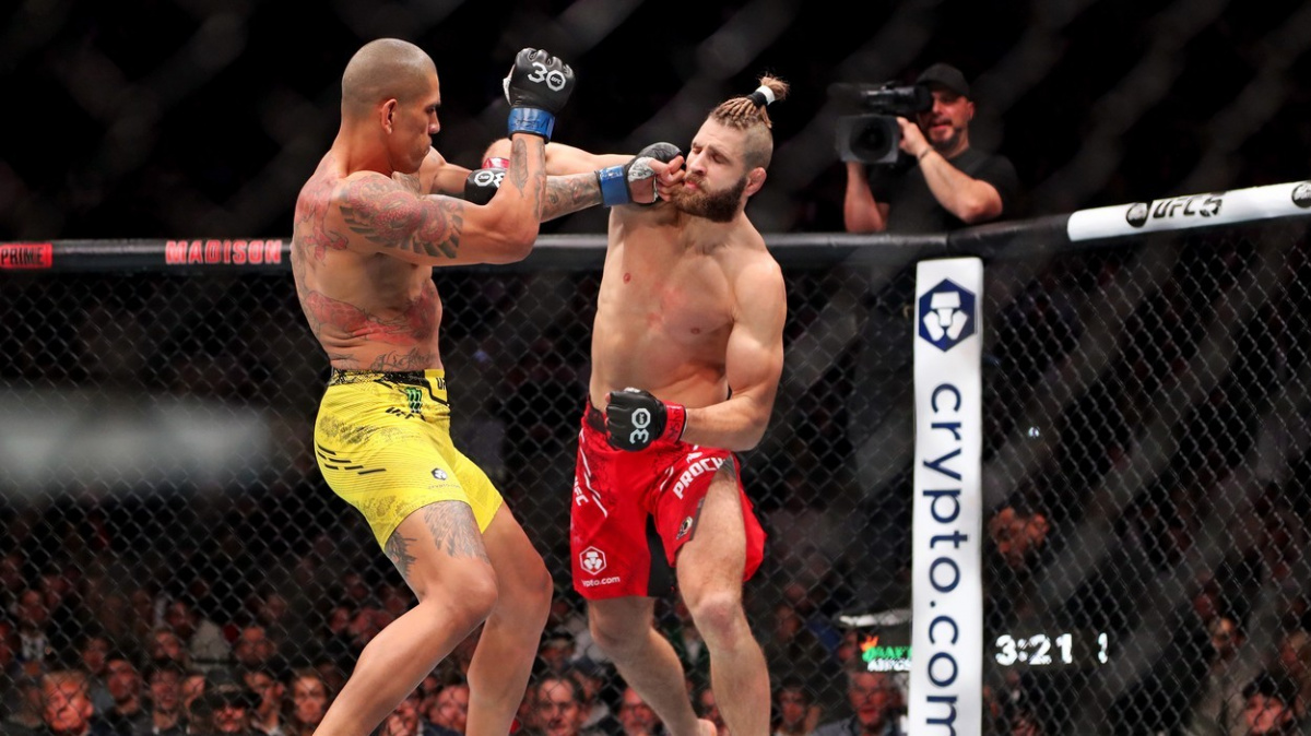 Reakce zahraničních fanoušků na změnu hlavního zápasu UFC 303