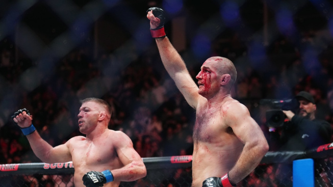UFC 297: Strickland vs. Du Plessis – výsledky a nejlepší momenty
