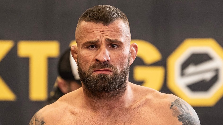 Nechci, aby na mě bučel celý stadion, odmítl Vémola bitvu veteránů v Oktagonu