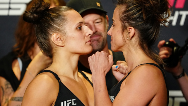 Je to troska! Američanka zkritizovala soupeřku, která kvůli záchvatu v šatně nenastoupila do hlavního zápasu v UFC