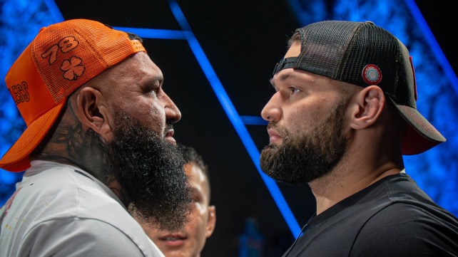 Clash 12: Revenge – online průběh a výsledky pravidelného svátku bizáru