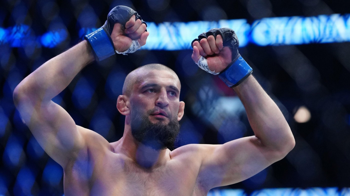 Šéf UFC oznámil bitvy, v nichž se rozhodne o vyzyvateli pro Khamzata Chimaeva