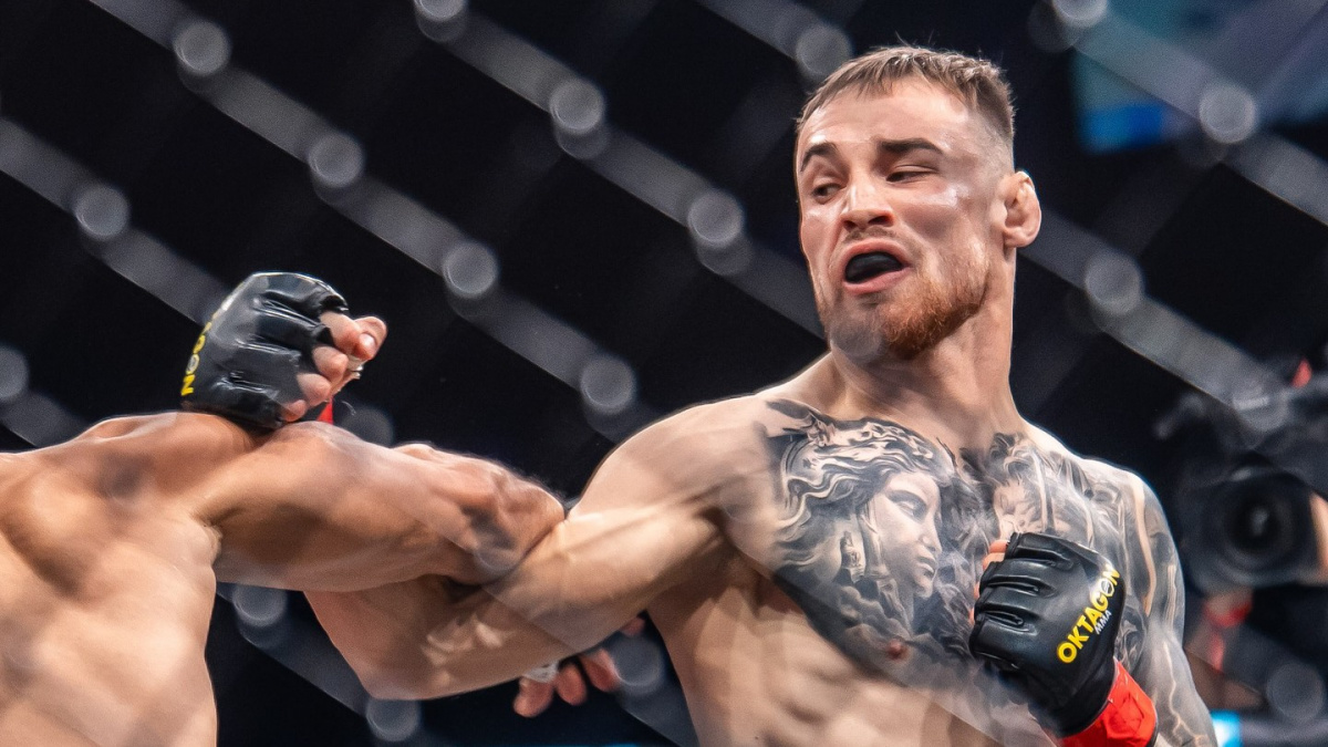 Je to instagramový válečník, vysmál se Gabal Frimpongovi před sobotním Oktagonem