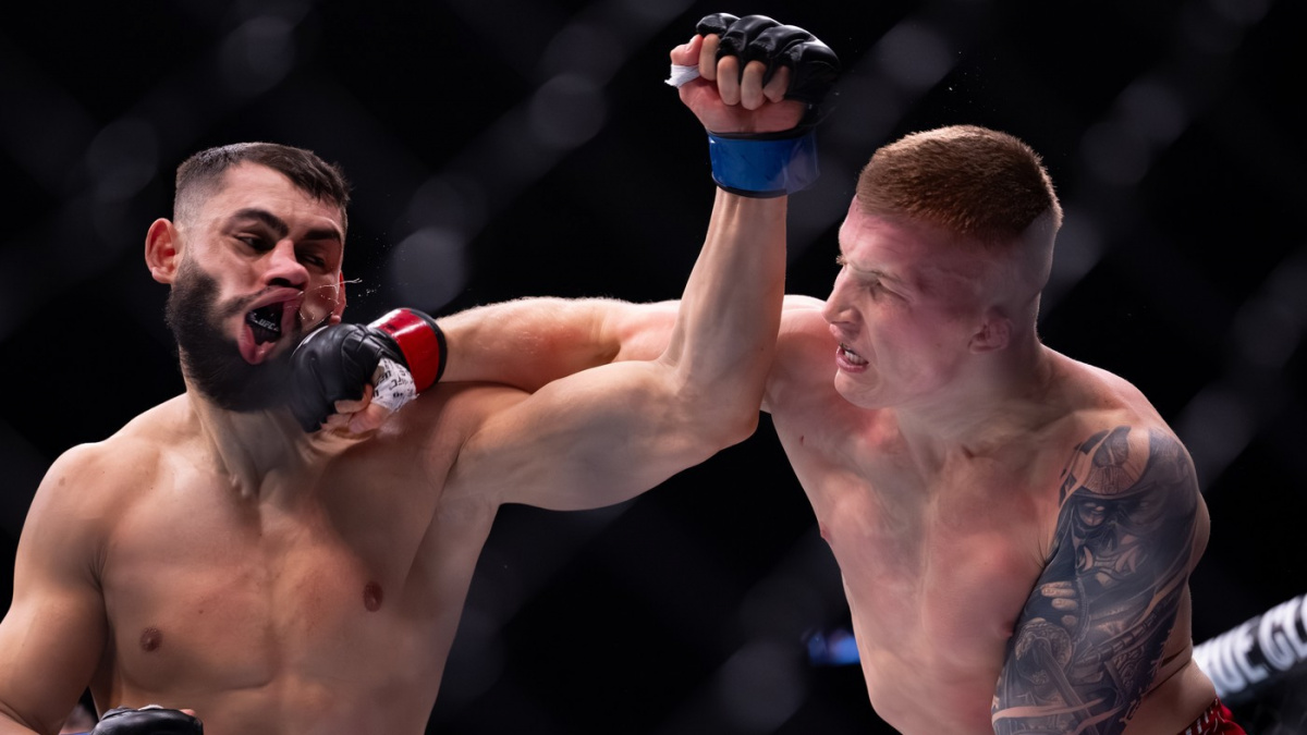 Kanonáda v divizi Jiřího Procházky: Turek s Polákem předvedli divokou hospodskou rvačku