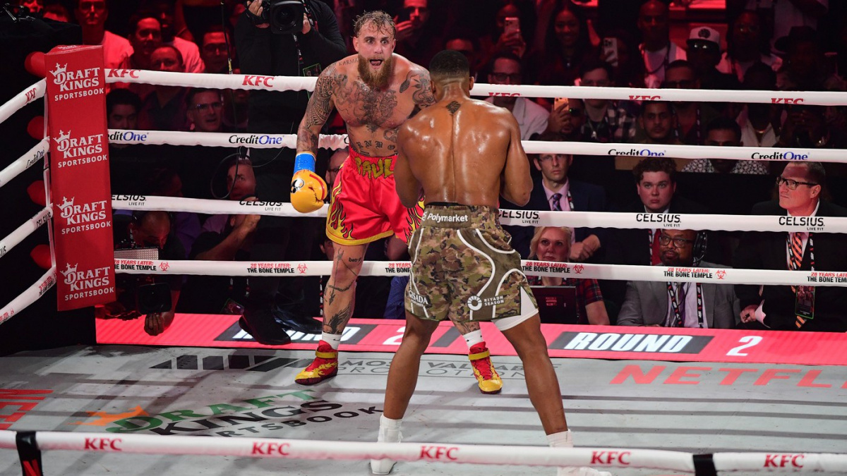 Domluvený výsledek? Podezřelý zápas mezi Paulem a Joshuou se stal terčem divokých spekulací