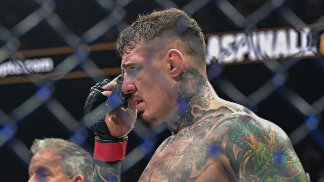 Tom Aspinall už nemusí nikdy zápasit, obává se známý komentátor