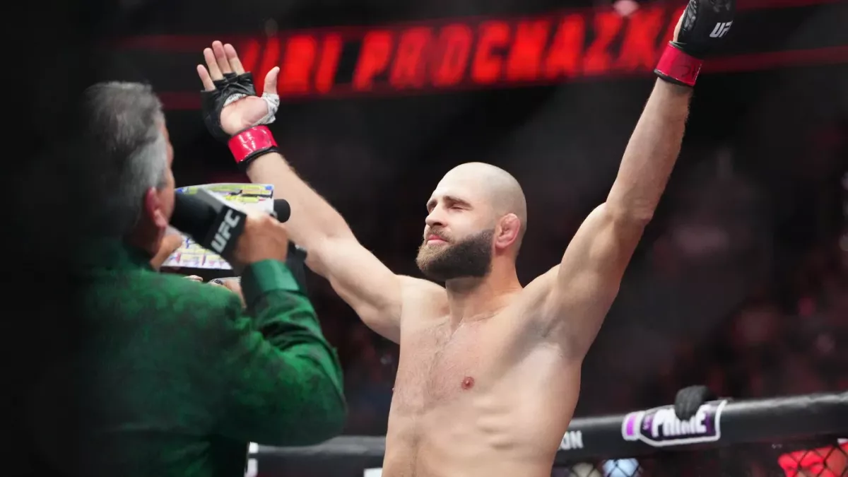 Jiří Procházka přemluvil partnerku. Může zápasit v dubnu, ale pouze pod jednou podmínkou