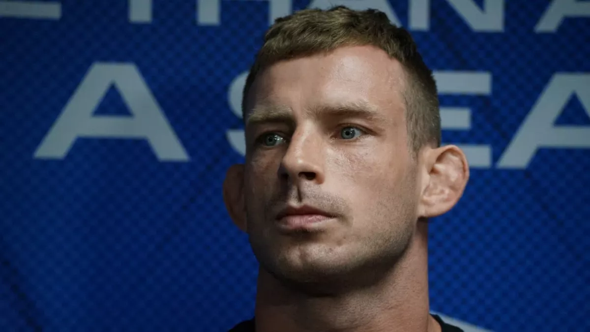 Engizek se po potupné prohře ve finále pyramidy o miliony vymlouval. Jotko se do něj znovu pustil