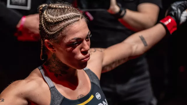 Během tréninku mě málem zabil a pak mi řekl, že nenávidí ženy, svěřila se Smolková