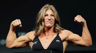 Mohla ochrnout, přiznává manažer Kayly Harrison