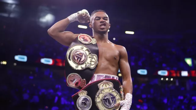 Drzý boxer během večírku provokoval veterána UFC, po tvrdém háku šel k zemi