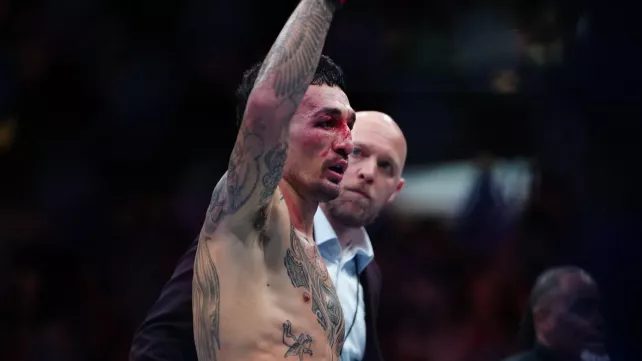 Holloway, nebo Oliveira? UFC elita tipuje výsledek víkendové bitvy o pás pro největšího tvrďáka organizace
