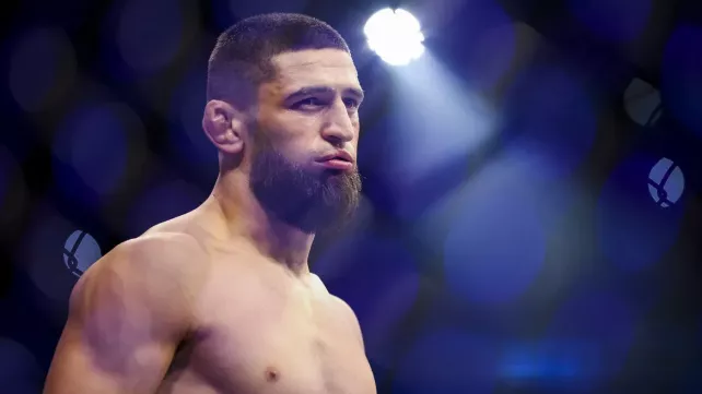 Hladový Chimaev si brzy došlápne na prostořekého Američana, pak možná přijde na řadu Procházka