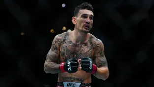 Holloway se plácl přes kapsu. Před bitvou s McGregorem si udělal radost