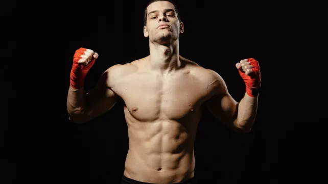 Jak sázet na UFC: Kompletní průvodce pro začátečníky