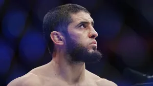 Makhachev, nebo Garry? Bojovníci tipují vítěze bitvy o pás welterové váhy